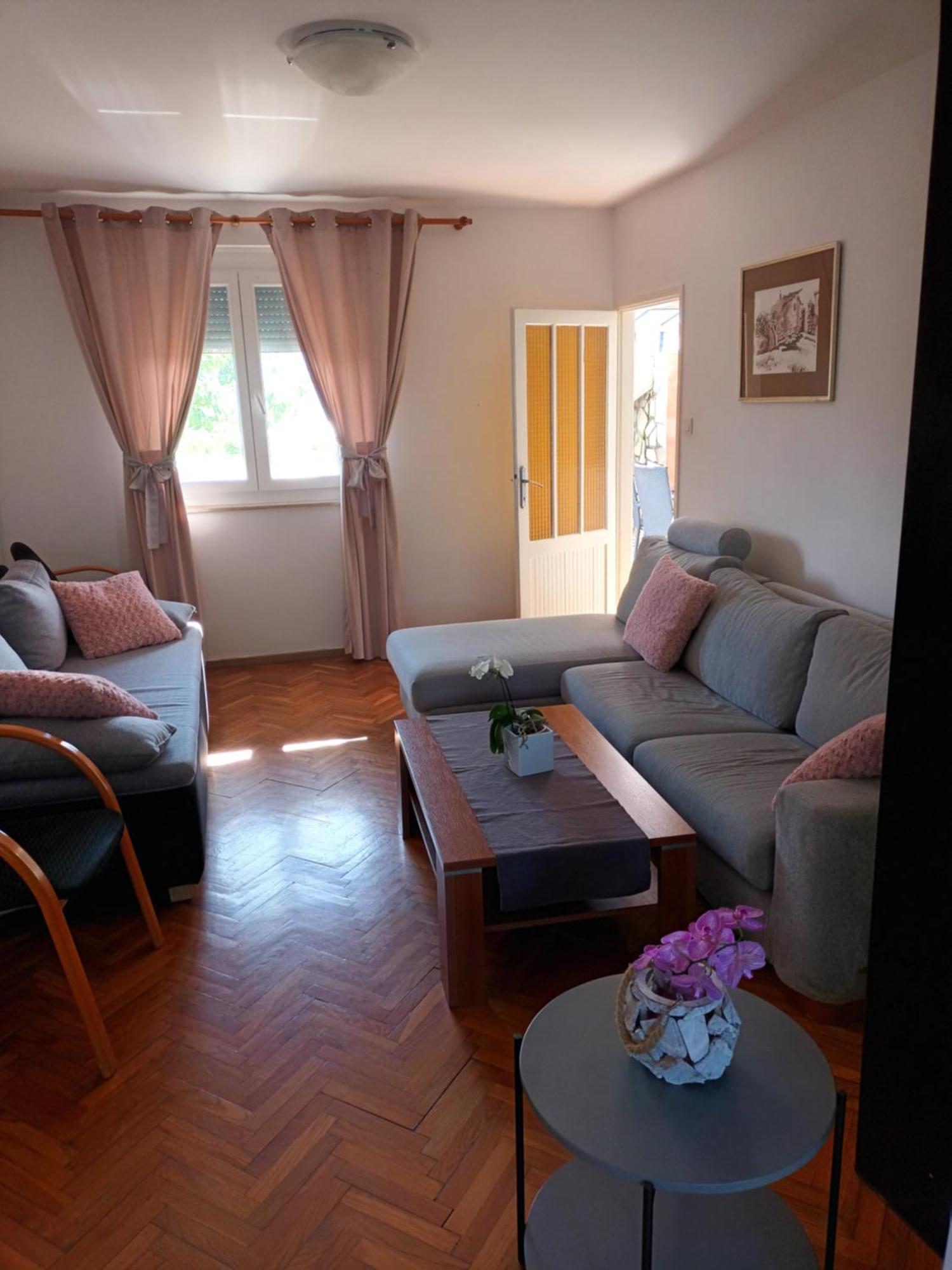 Apartment Magdic Brzac Esterno foto