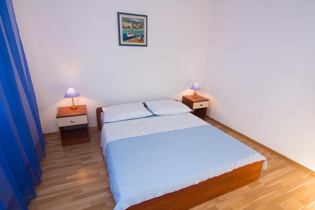 Apartment Magdic Brzac Esterno foto
