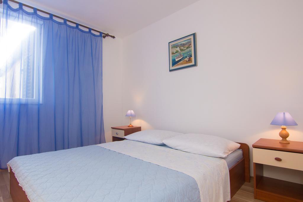 Apartment Magdic Brzac Esterno foto