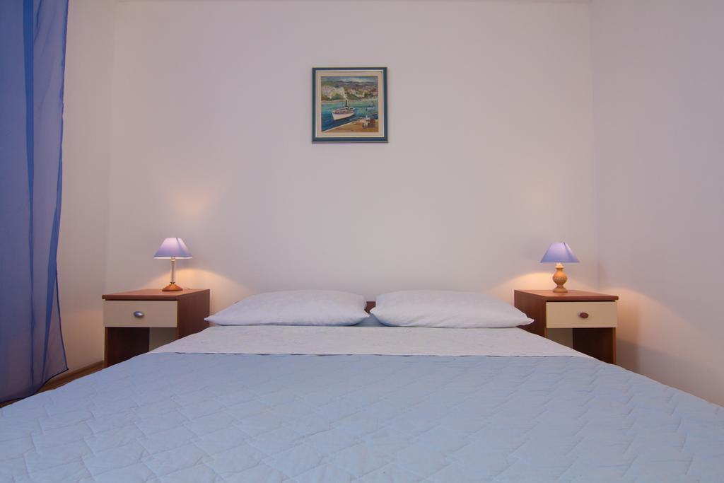 Apartment Magdic Brzac Esterno foto